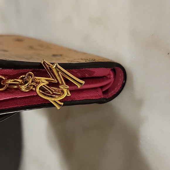 MCM EUC Pink and Tan cognac short Wallet with charms - Picture 7 of 12